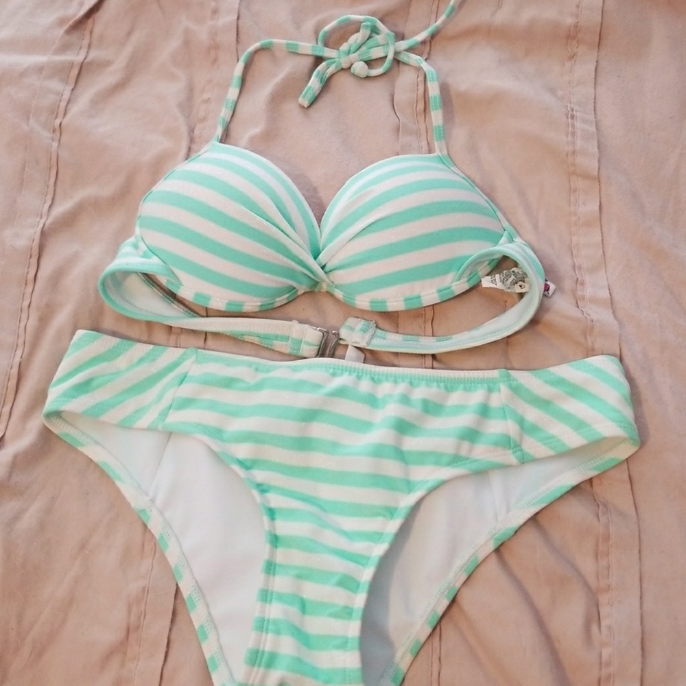 Bikini